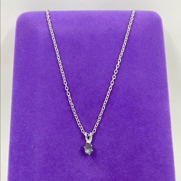 💛 Elegant Silver Mystic Topaz Gemstone Pendant Necklace - Picture 1 of 6